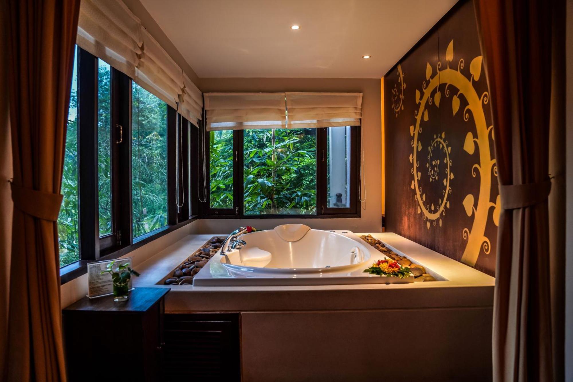 Suuko Villas Phuket Exterior foto